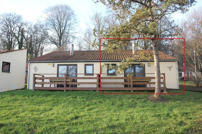 Repere Du Cerf Villa Virton Exterior foto